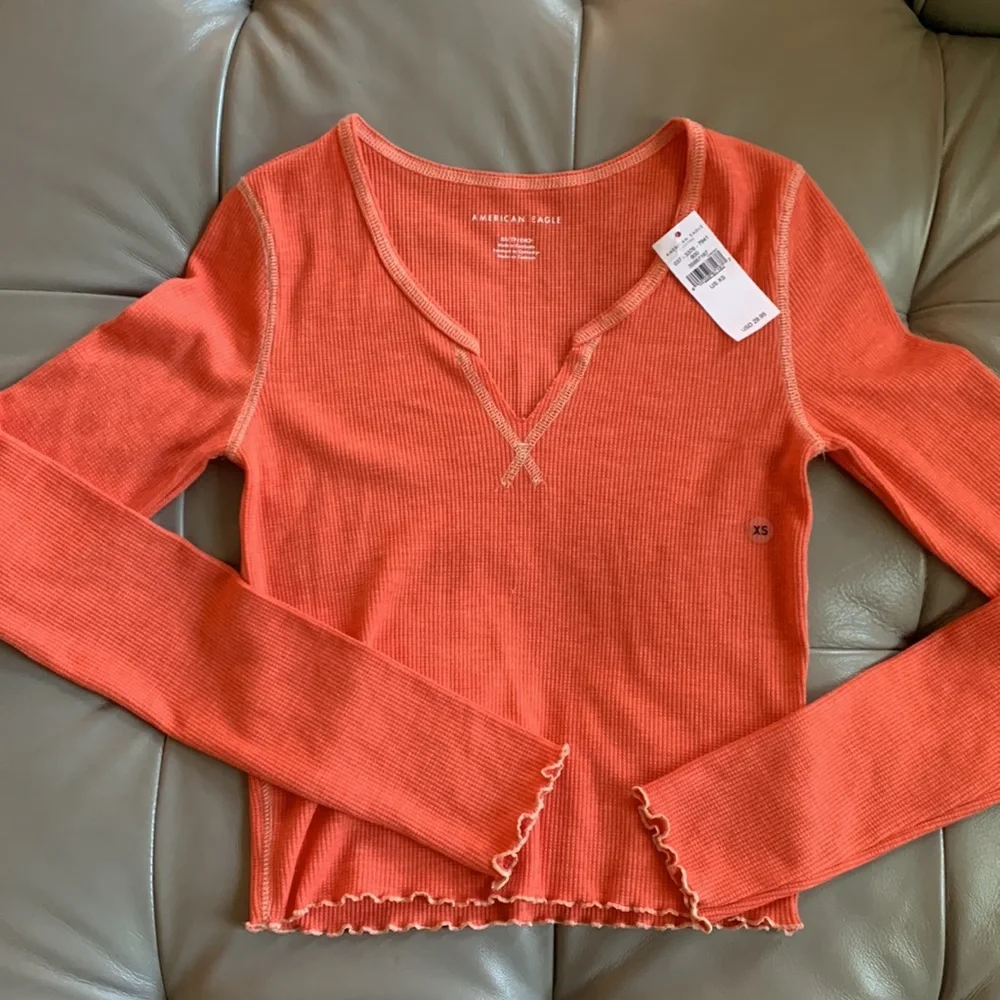 American Eagle tee